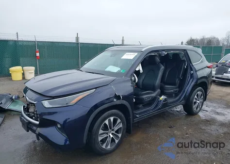 2023 Toyota Highlander Xle из США, поврежденный, VIN 5TDKDRBH1PS019894